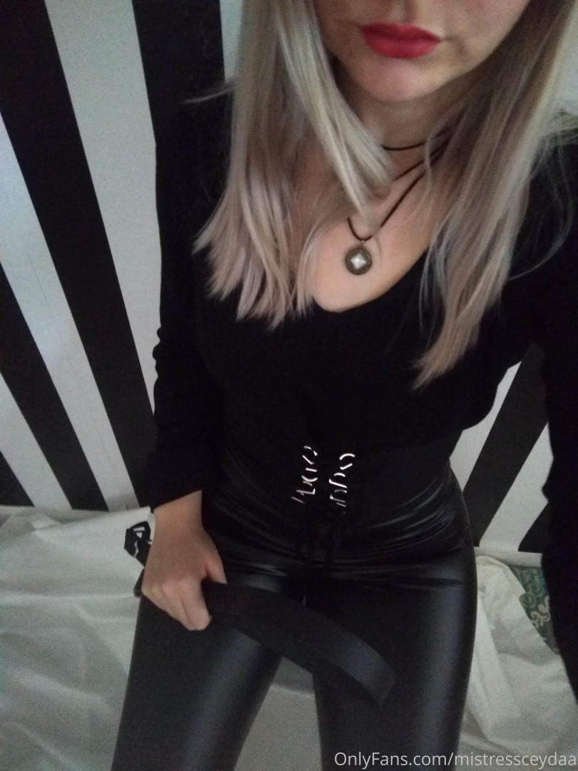 Photo by mistressceydaa published on October 29,2023 19:40:16 - BestThots