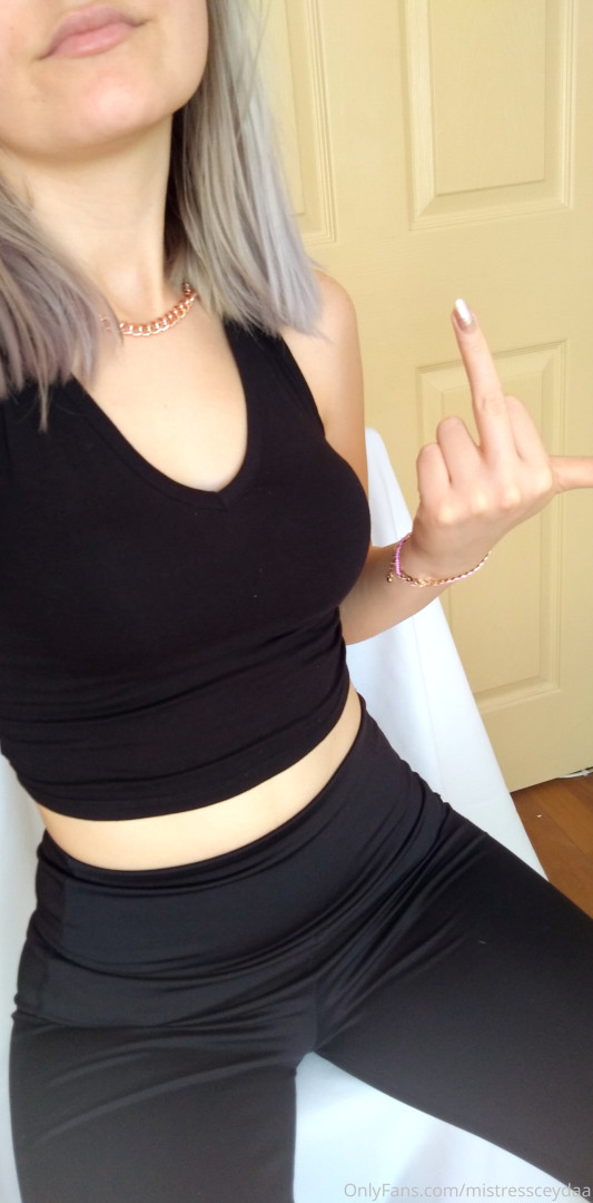 Photo by mistressceydaa published on October 29,2023 19:40:18 - BestThots
