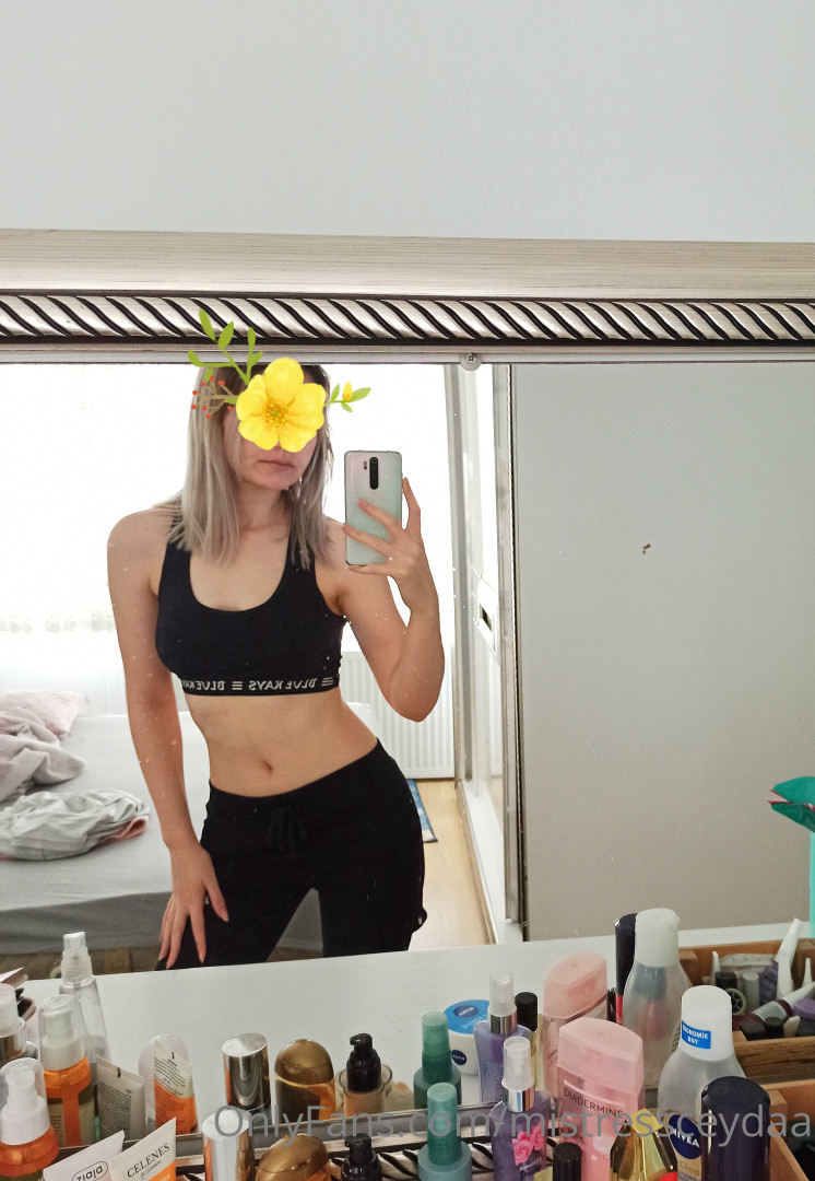 Photo by mistressceydaa published on October 29,2023 19:40:51 - BestThots
