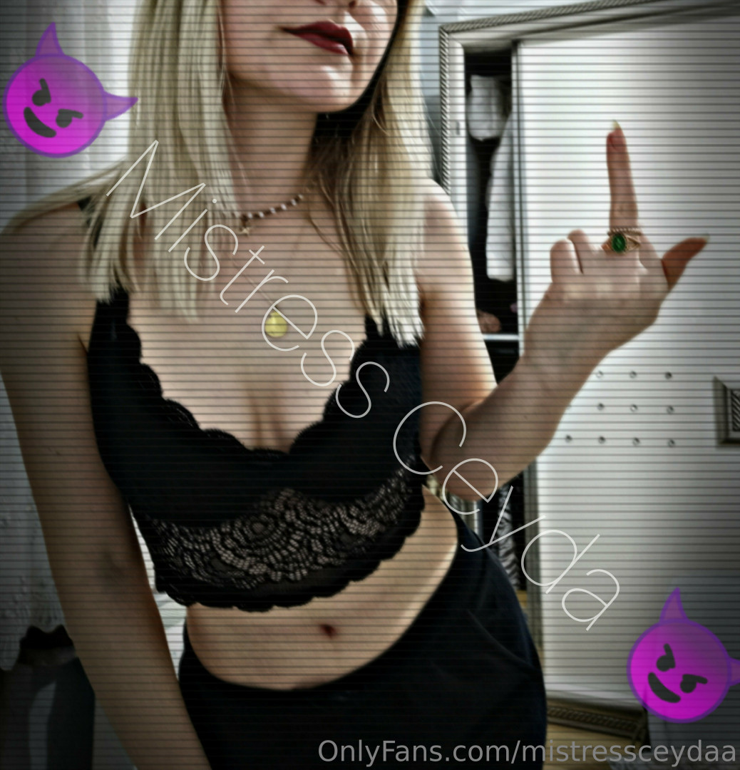 Photo by mistressceydaa published on October 29,2023 19:41:24 - BestThots