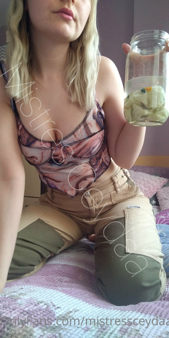Photo by mistressceydaa published on October 29,2023 19:41:54 - BestThots