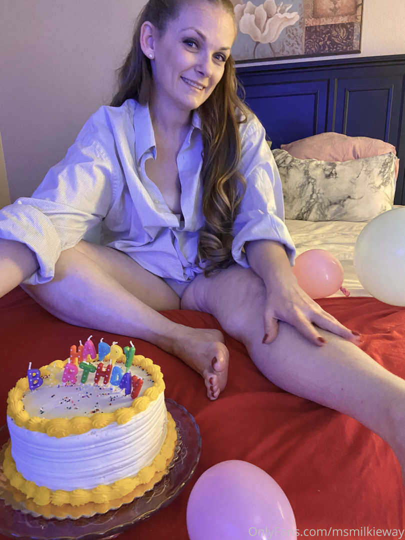 Photo by msmilkieway published on October 29,2023 18:01:57 - BestThots
