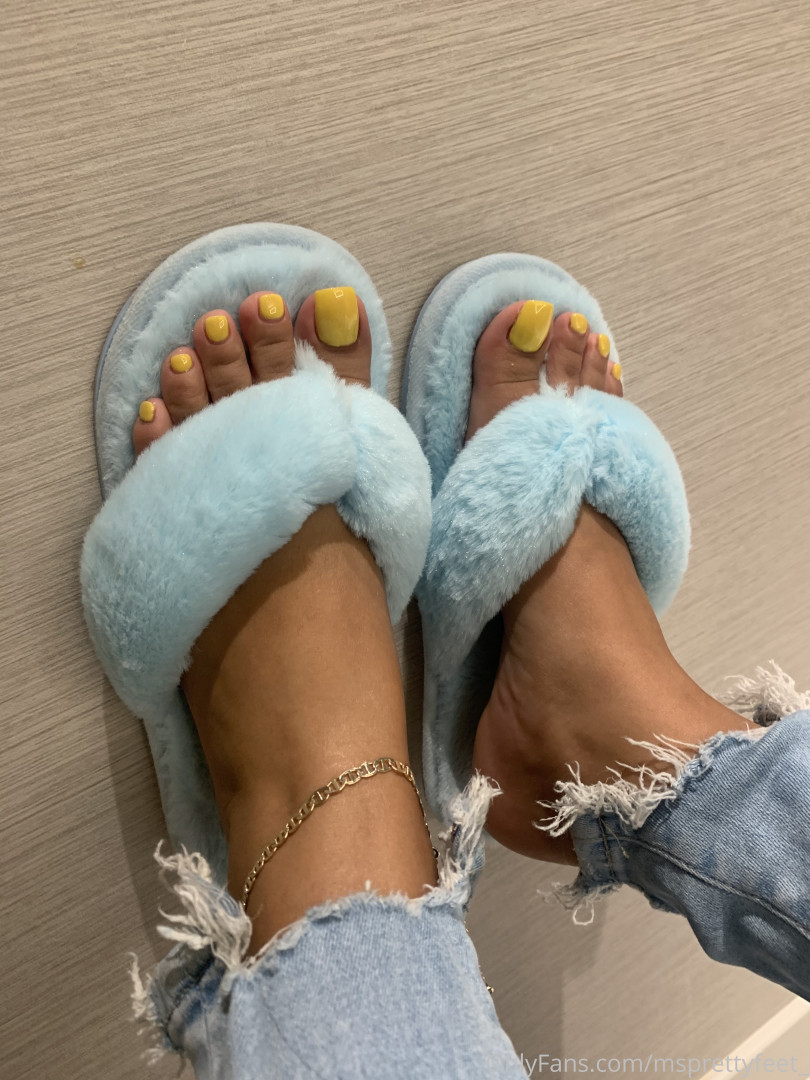 Photo by msprettyfeet_ published on October 29,2023 17:34:07 - BestThots