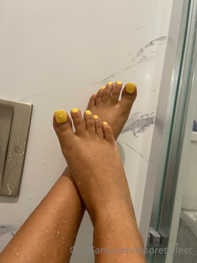 Photo by msprettyfeet_ published on October 29,2023 17:34:13 - BestThots
