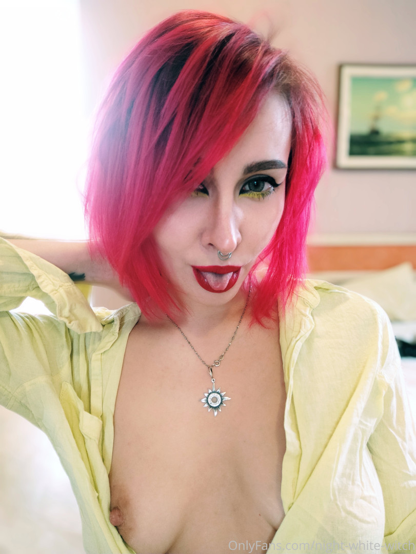 Photo by night-white-witch published on October 29,2023 13:58:42 - BestThots