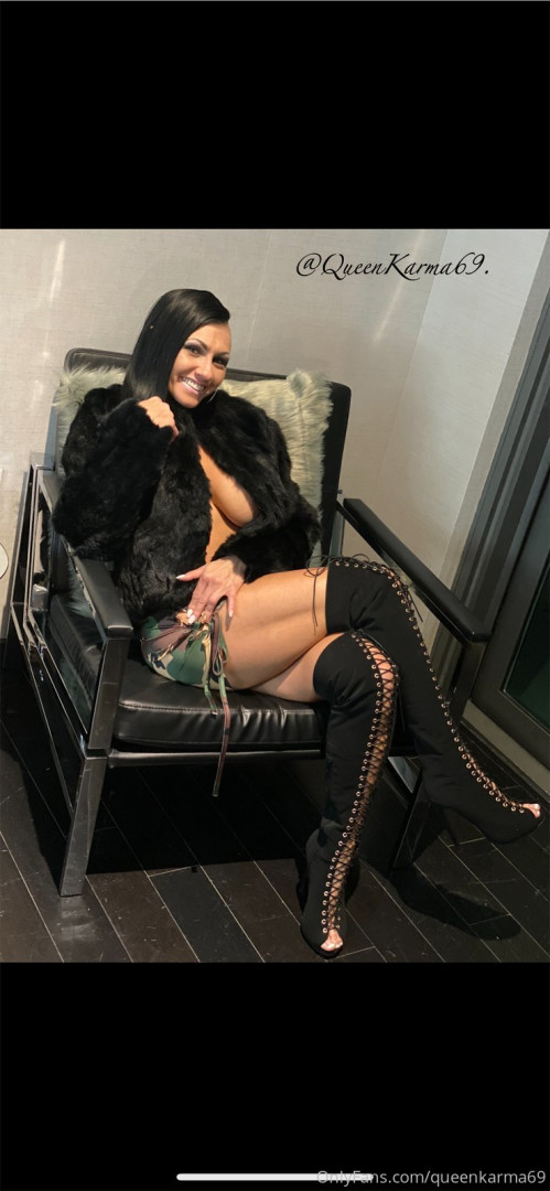 Photo by queenkarma69 published on October 29,2023 04:45:46 - BestThots