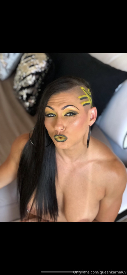 Photo by queenkarma69 published on October 29,2023 04:50:26 - BestThots