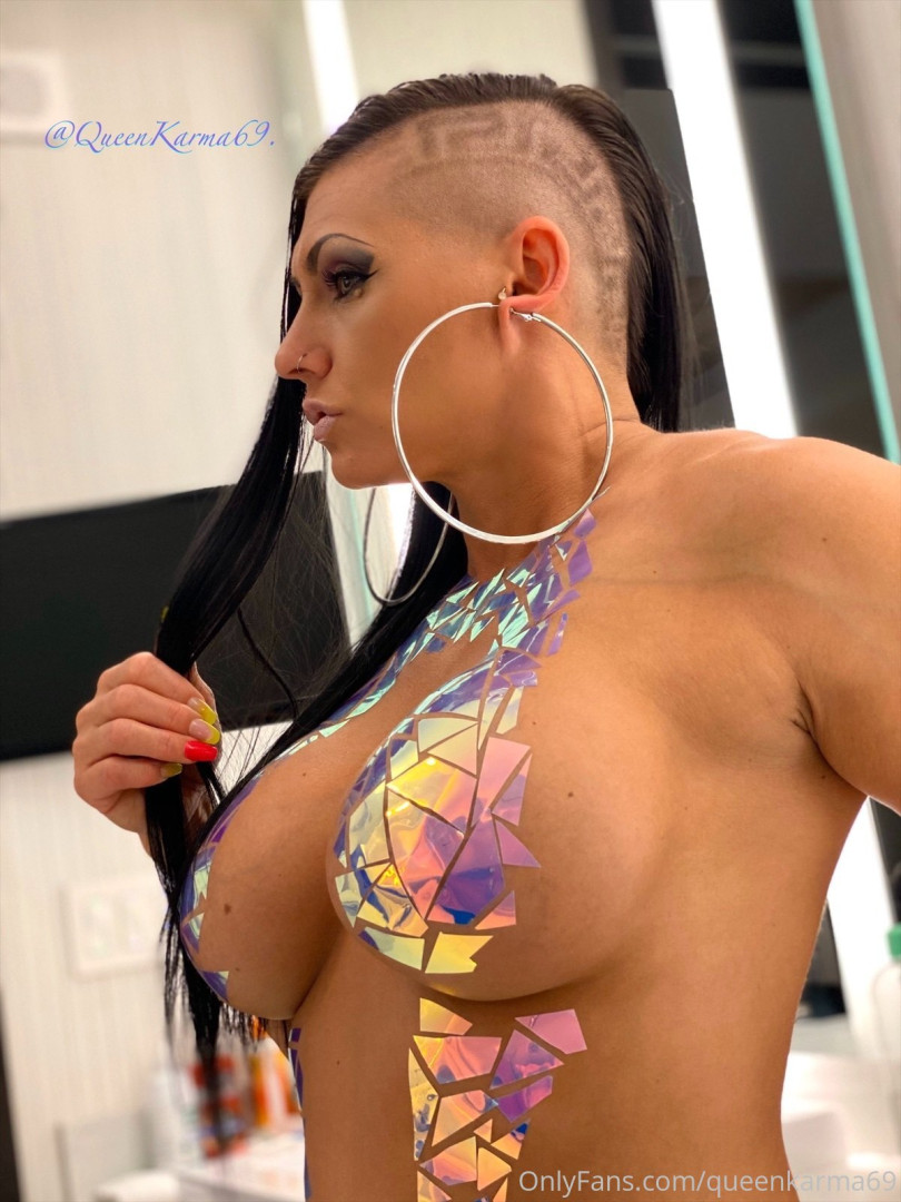 Photo by queenkarma69 published on October 29,2023 04:56:23 - BestThots