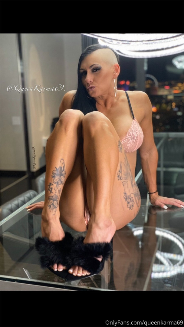 Photo by queenkarma69 published on October 29,2023 05:01:29 - BestThots