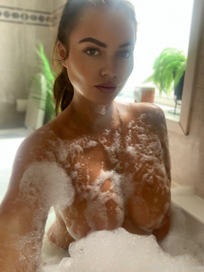 Photo by rooey published on October 29,2023 00:14:10 - BestThots