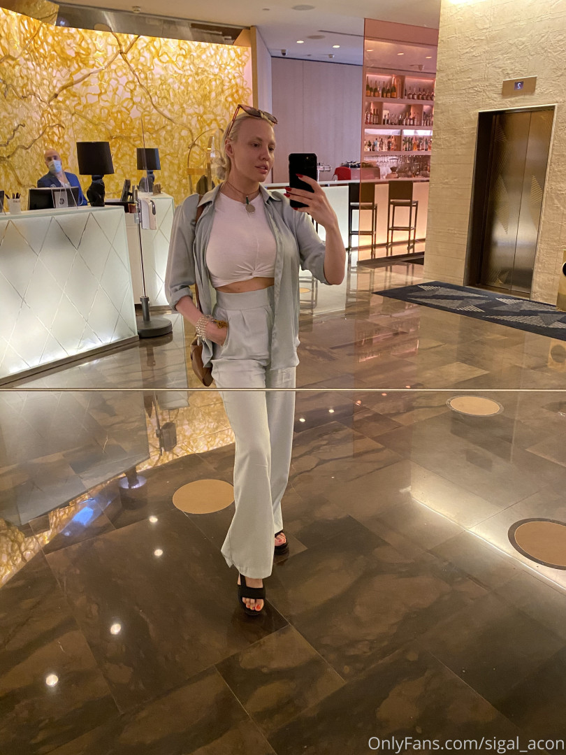 Photo by allnatural_sigal published on November 20,2023 14:17:19 - BestThots