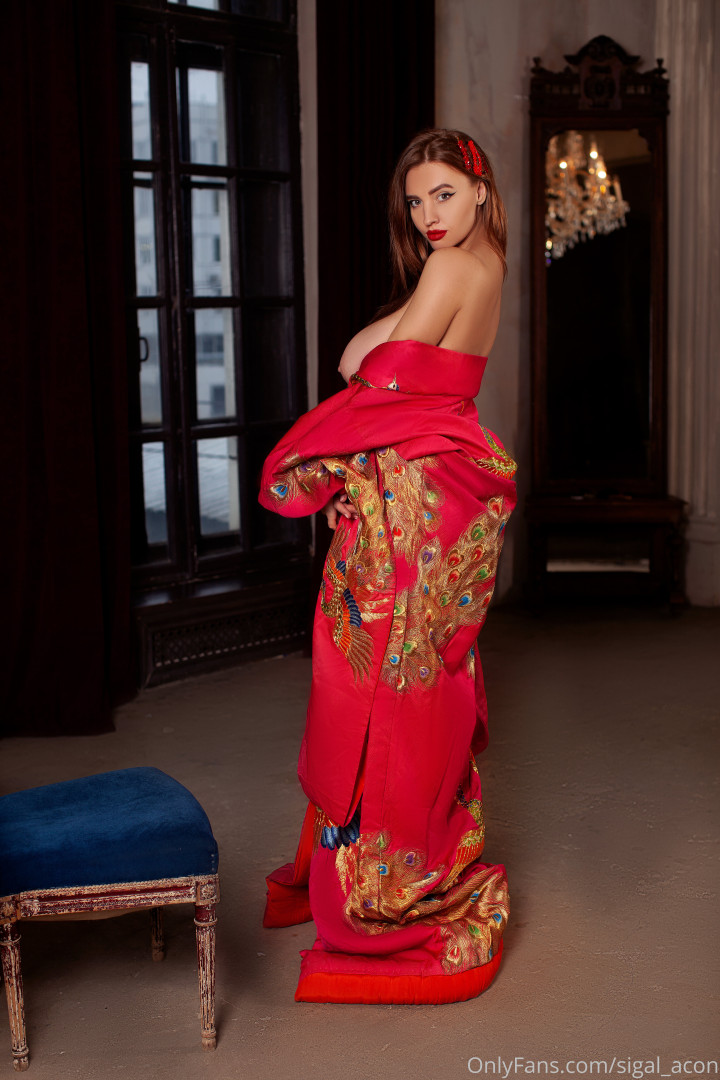 Photo by allnatural_sigal published on November 20,2023 14:17:54 - BestThots