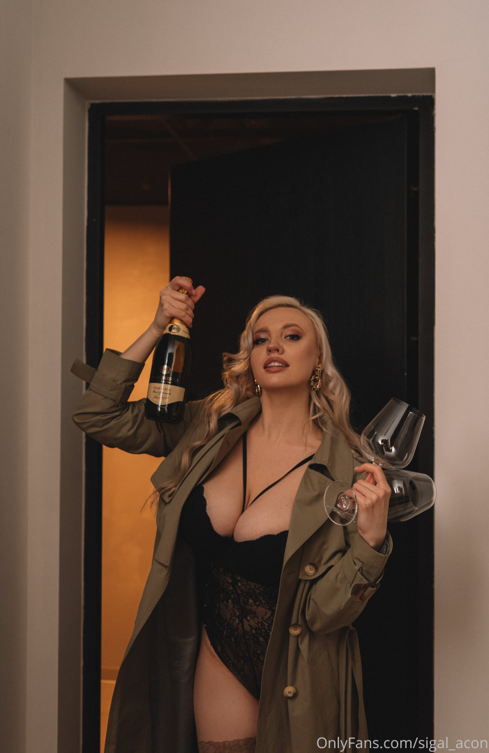 Photo by allnatural_sigal published on November 20,2023 14:19:08 - BestThots