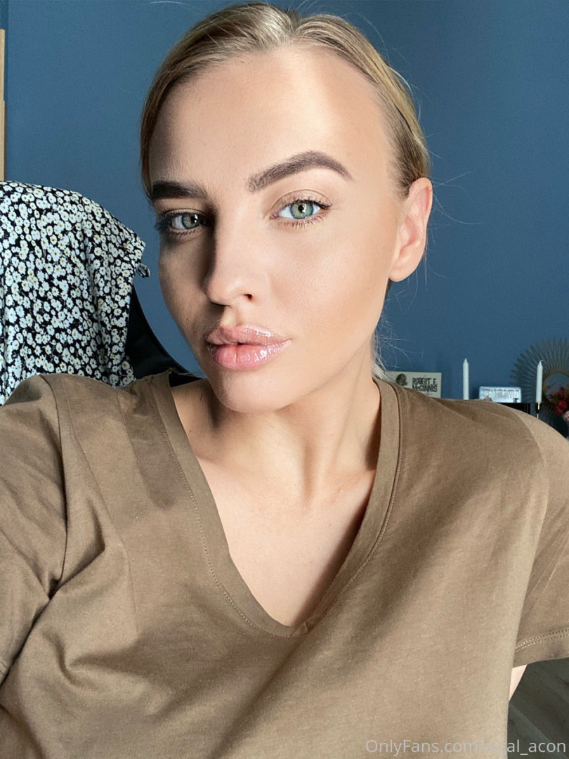 Photo by allnatural_sigal published on November 20,2023 14:20:23 - BestThots