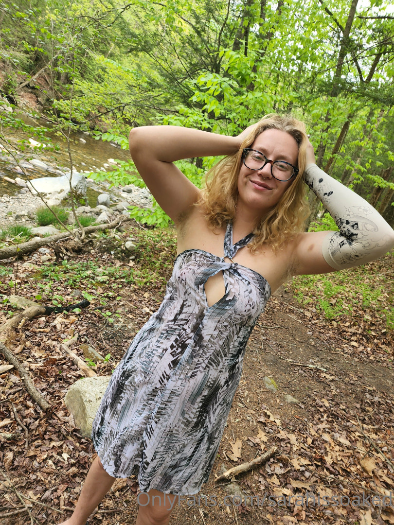 Photo by sarahissoaked published on October 28,2023 21:16:43 - BestThots