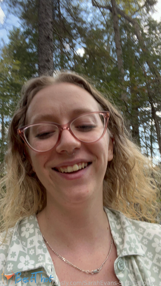 Photo by sarahissoaked published on January 27,2025 04:00:10 - BestThots