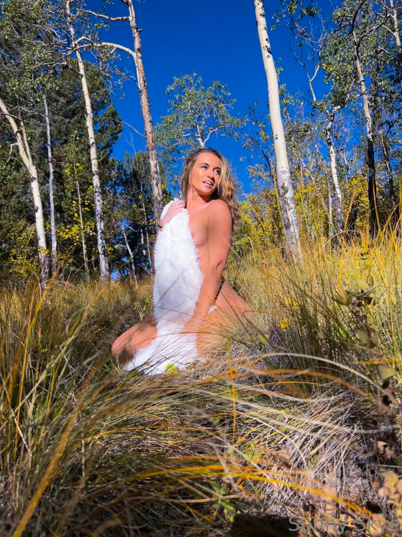 Photo by sunnyskyuncensored published on October 28,2023 14:59:03 - BestThots