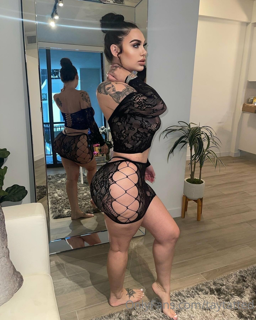 Photo by taytatted published on October 28,2023 12:00:41 - BestThots