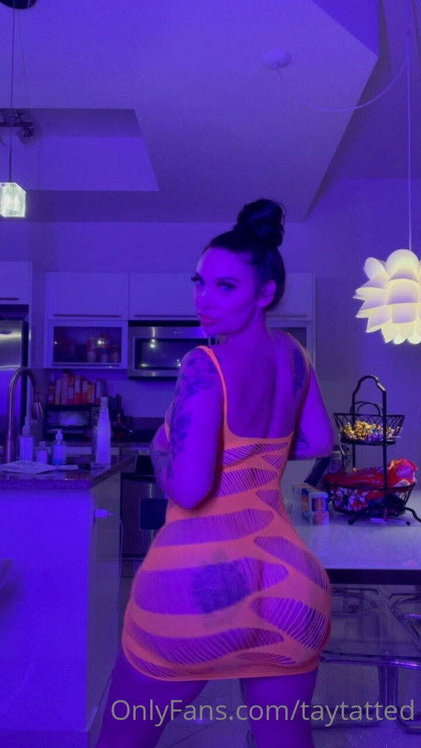 Photo by taytatted published on October 28,2023 12:01:17 - BestThots