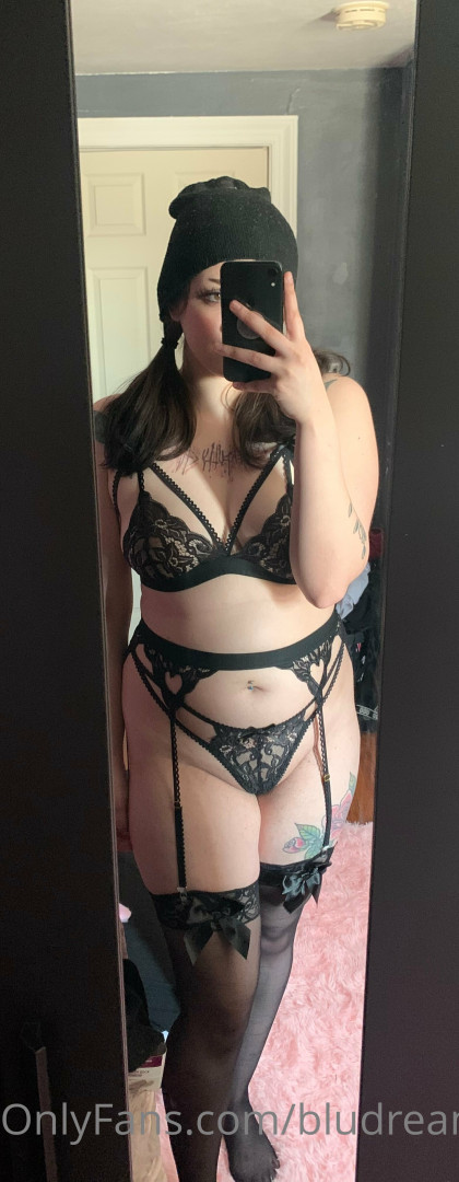 Photo by bludreambaby222 published on August 31,2023 23:11:44 - BestThots