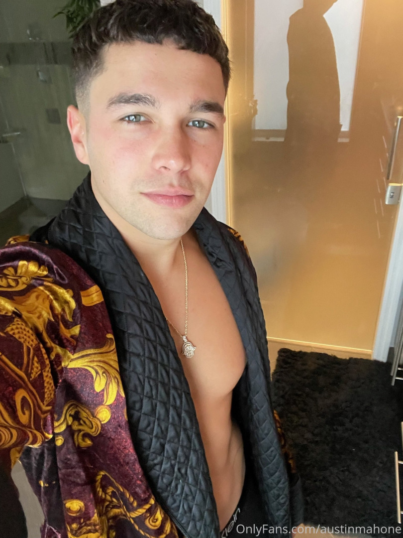 Photo by austinmahone published on November 23,2023 17:17:06 - BestThots