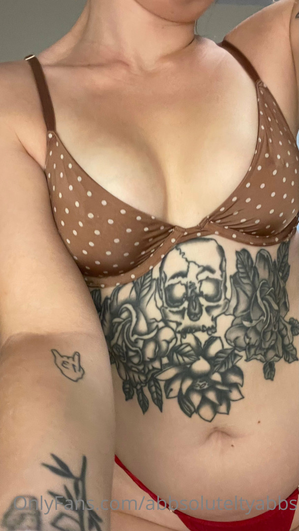 Photo by abbsoluteltyabbs published on November 19,2023 19:42:15 - BestThots