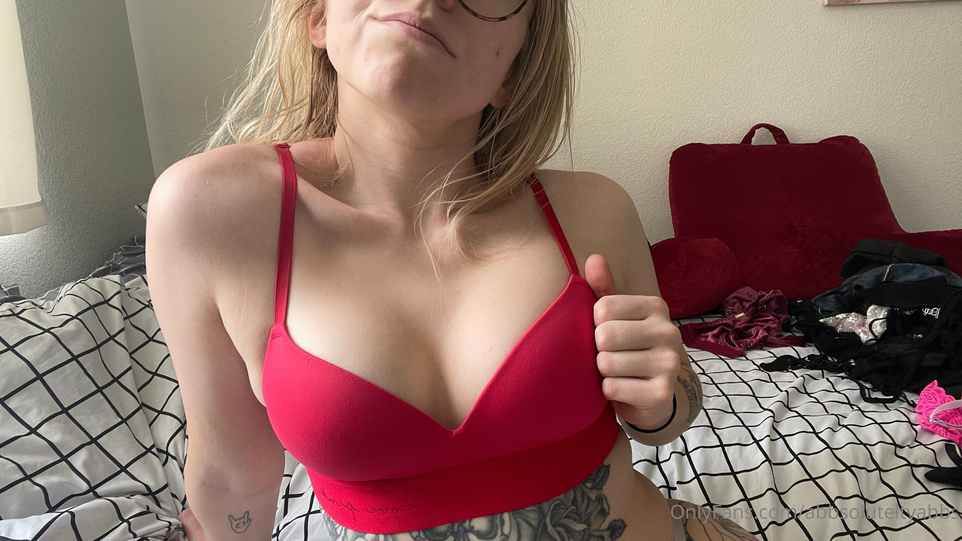 Photo by abbsoluteltyabbs published on November 19,2023 19:42:20 - BestThots