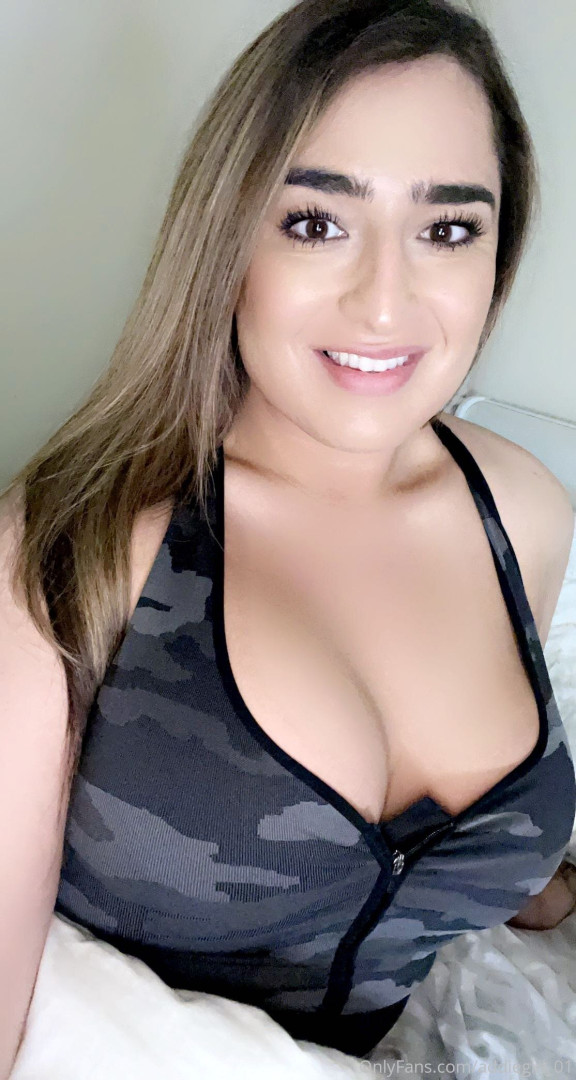 Photo by addiegirl_01 published on November 19,2023 19:21:43 - BestThots