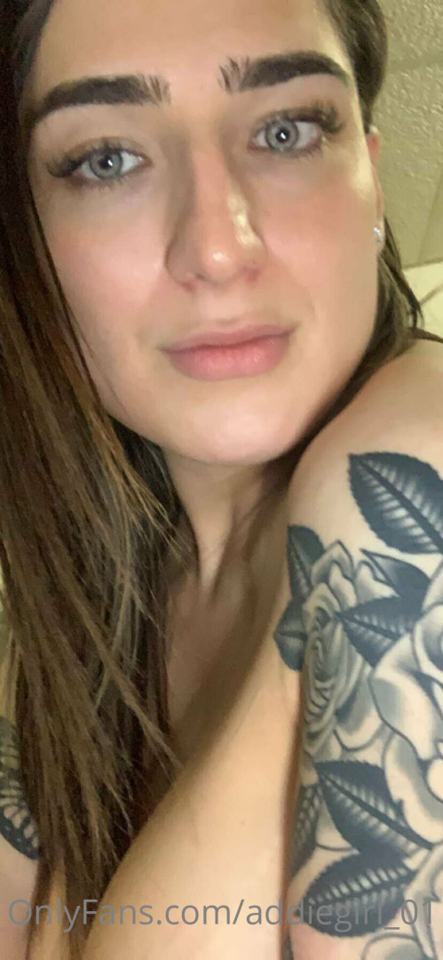 Photo by addiegirl_01 published on November 19,2023 19:21:55 - BestThots