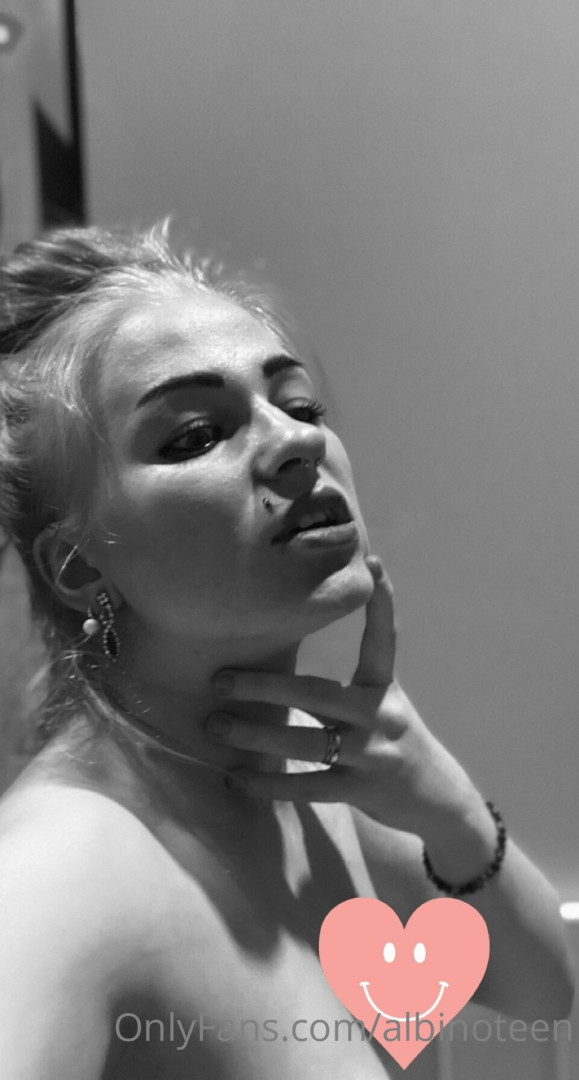 Photo by albinoteen published on November 19,2023 17:54:41 - BestThots