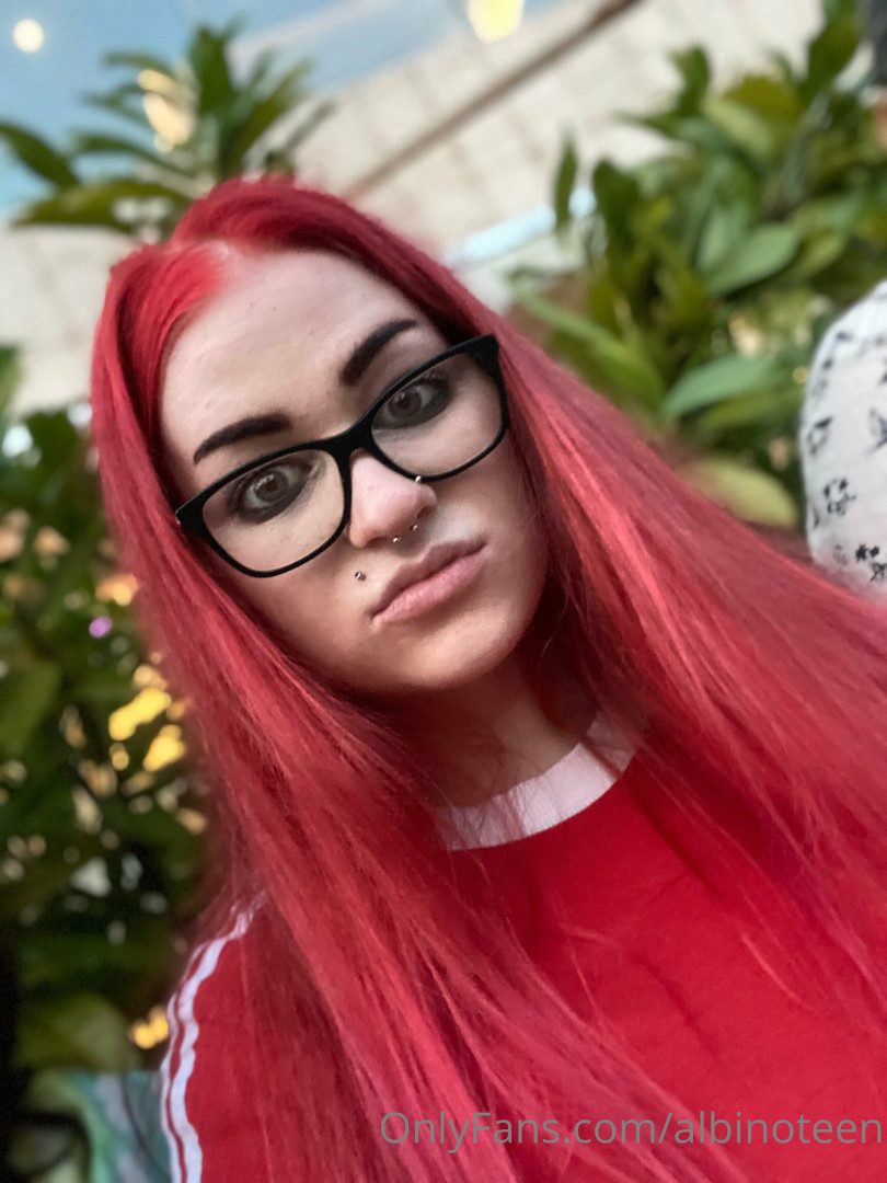 Photo by albinoteen published on November 19,2023 17:54:42 - BestThots