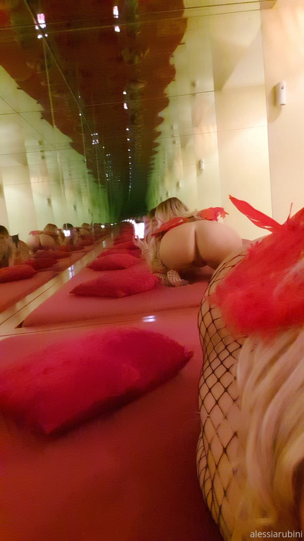 Photo by alessiarubini published on November 19,2023 15:17:21 - BestThots