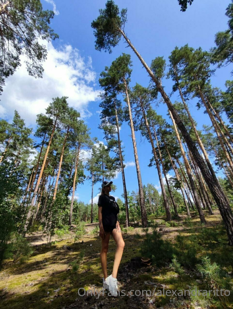 Photo by alexandraritto published on November 19,2023 15:05:00 - BestThots