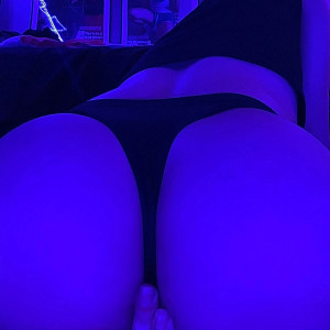 alexandrequinn #8328976