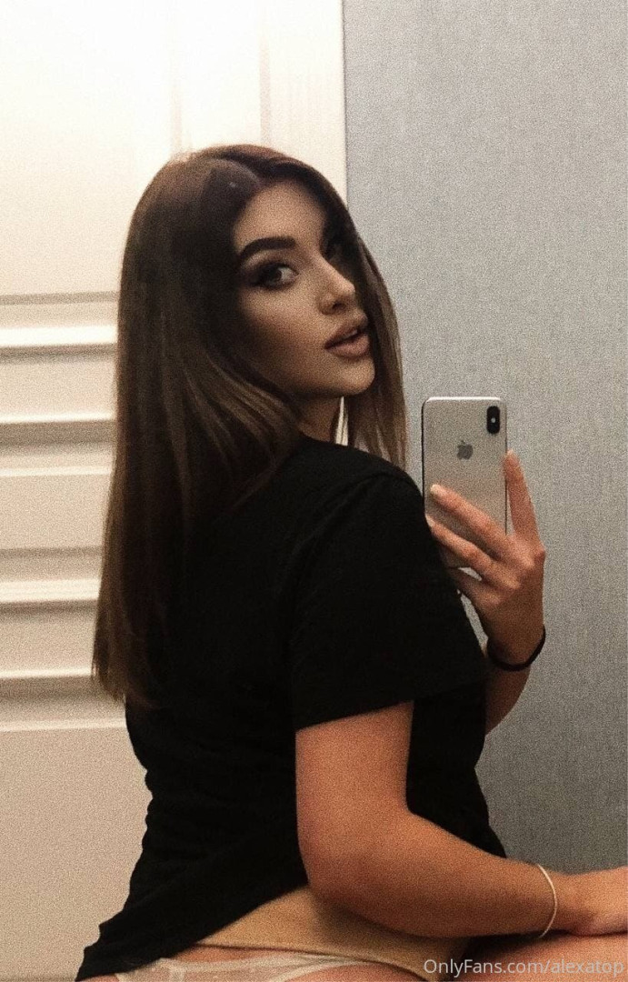 Photo by alexatop published on November 21,2023 04:59:45 - BestThots