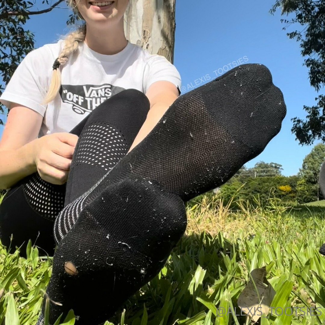 Photo by alexis_tootsies published on November 19,2023 14:44:57 - BestThots