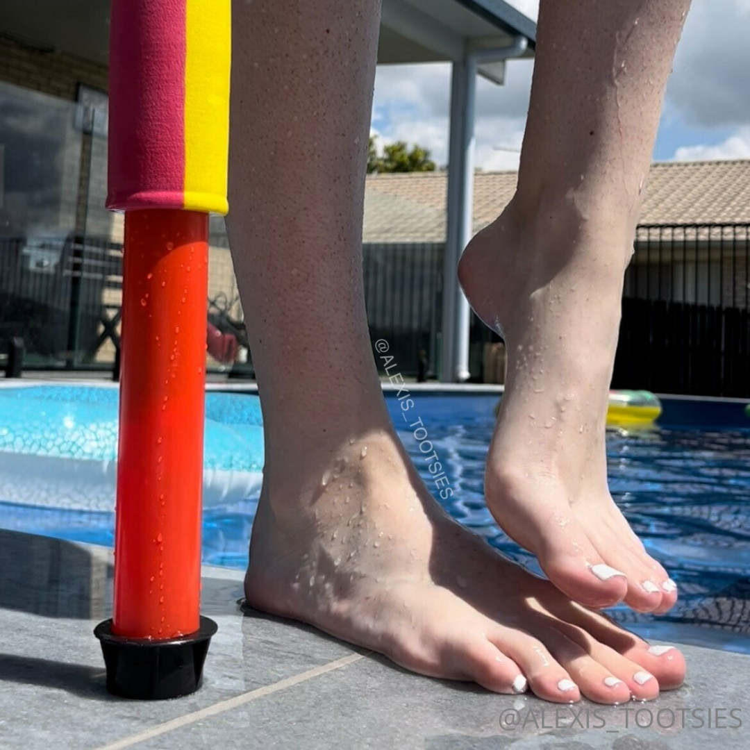 Photo by alexis_tootsies published on November 19,2023 14:45:14 - BestThots