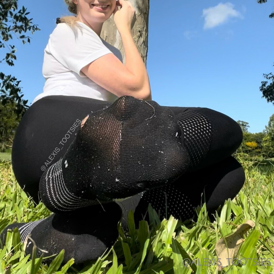 Photo by alexis_tootsies published on November 19,2023 14:45:22 - BestThots