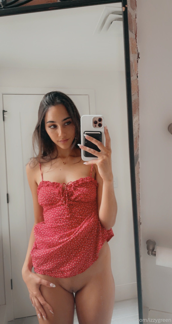 Photo by izzygreen published on August 30,2023 02:05:46 - BestThots