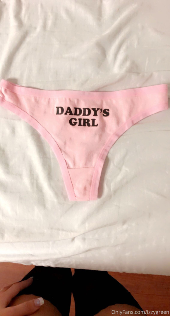 Photo by izzygreen published on August 30,2023 02:43:10 - BestThots