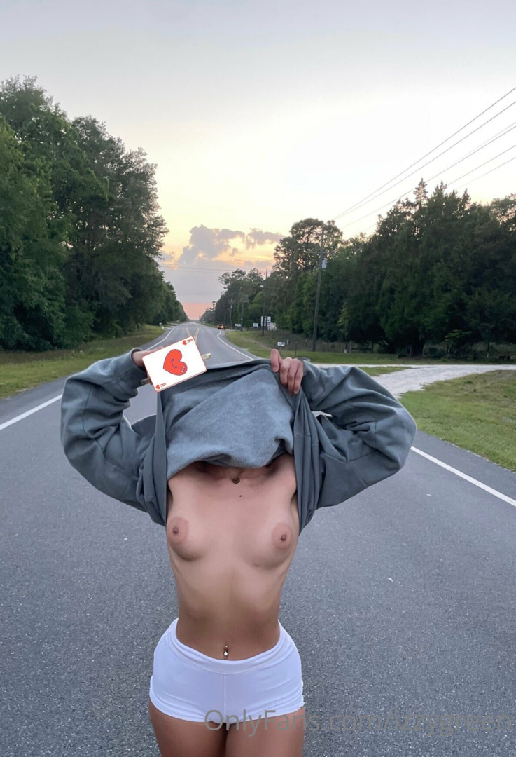 Photo by izzygreen published on August 30,2023 04:15:49 - BestThots