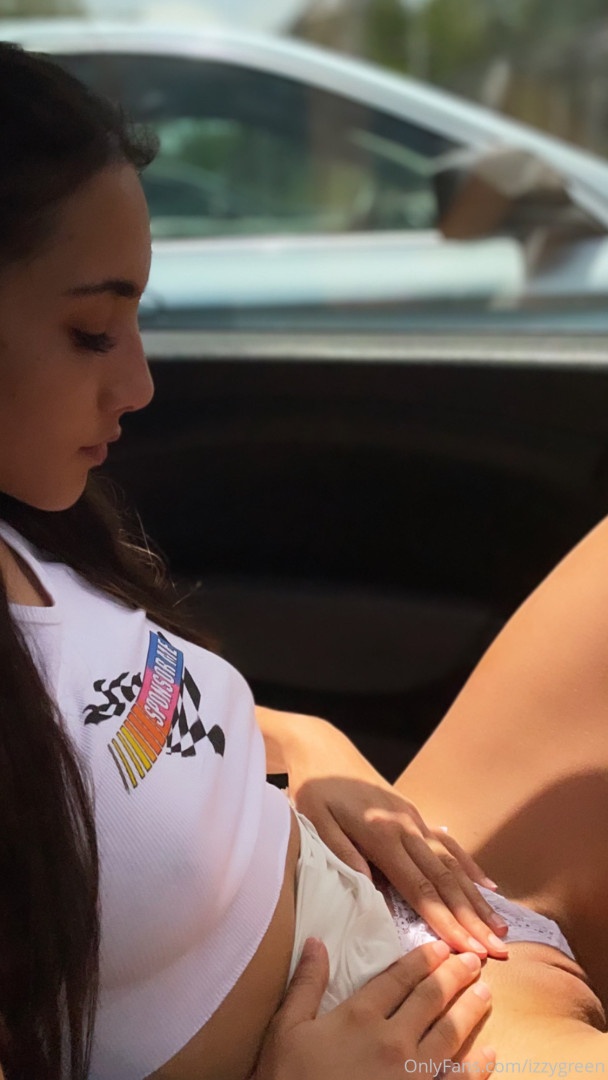 Photo by izzygreen published on August 30,2023 05:59:44 - BestThots