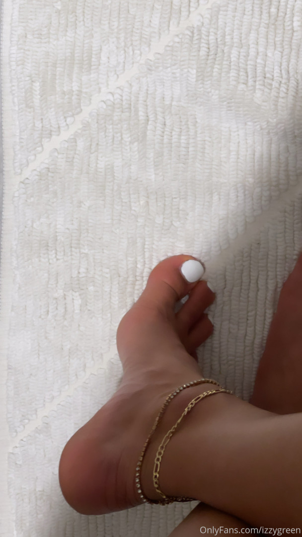 Photo by izzygreen published on August 30,2023 07:36:43 - BestThots