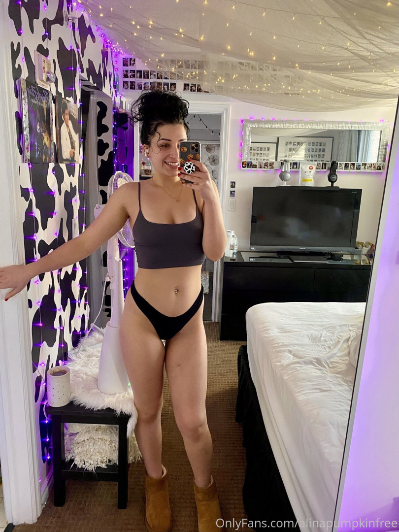 Photo by alinapumpkinfree published on November 19,2023 13:14:02 - BestThots