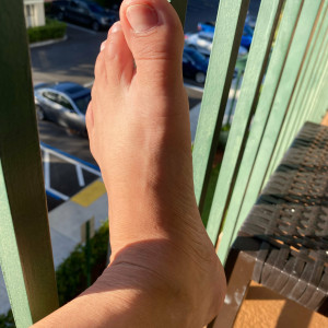 alt_toe_ego #8322196