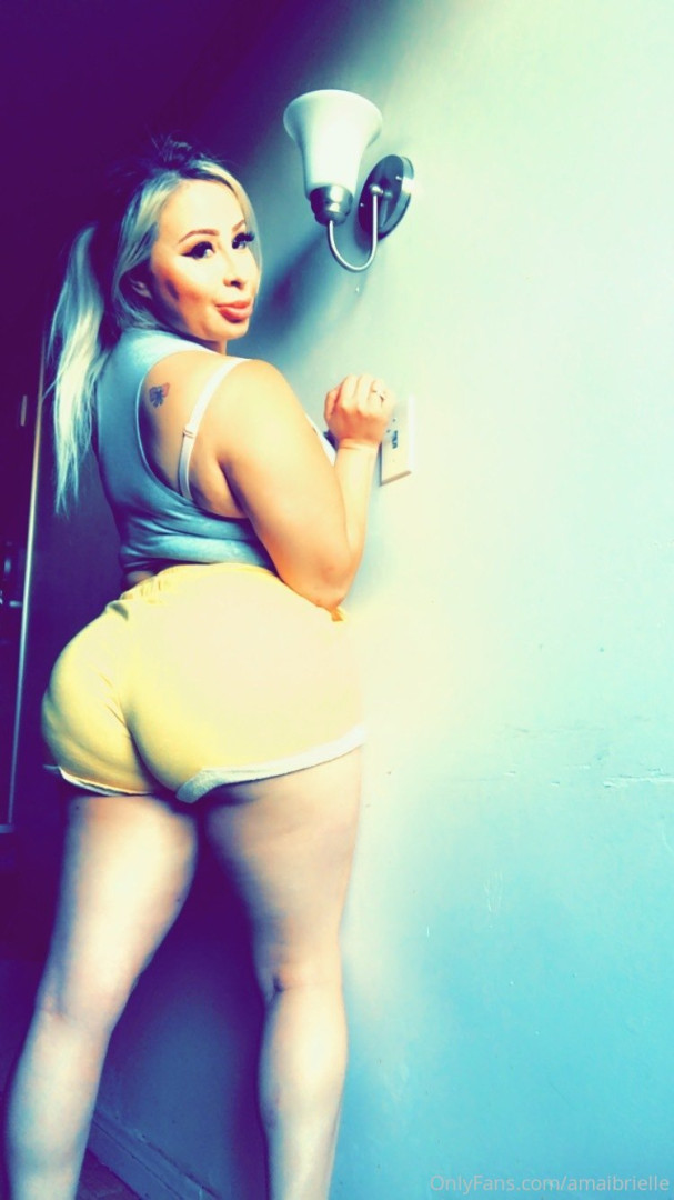 Photo by amaibrielle published on November 21,2023 04:24:56 - BestThots