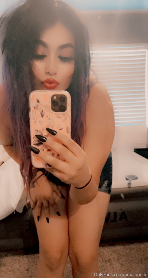 Photo by amaibrielle published on November 21,2023 04:25:37 - BestThots