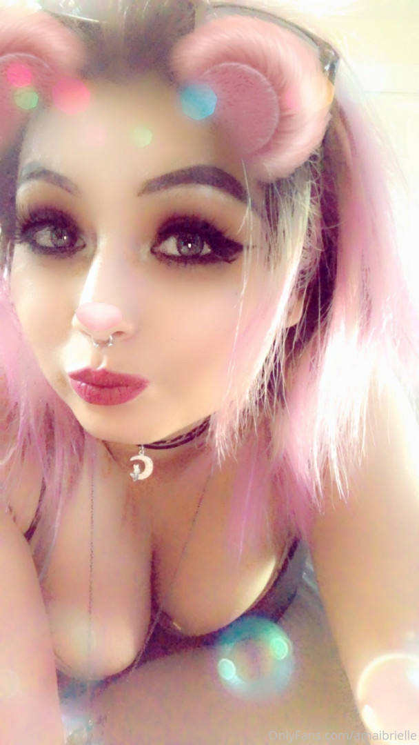 Photo by amaibrielle published on November 21,2023 04:26:16 - BestThots