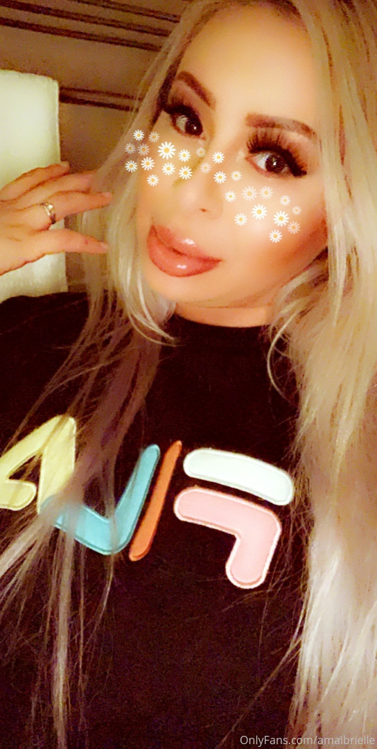 Photo by amaibrielle published on November 21,2023 04:28:02 - BestThots