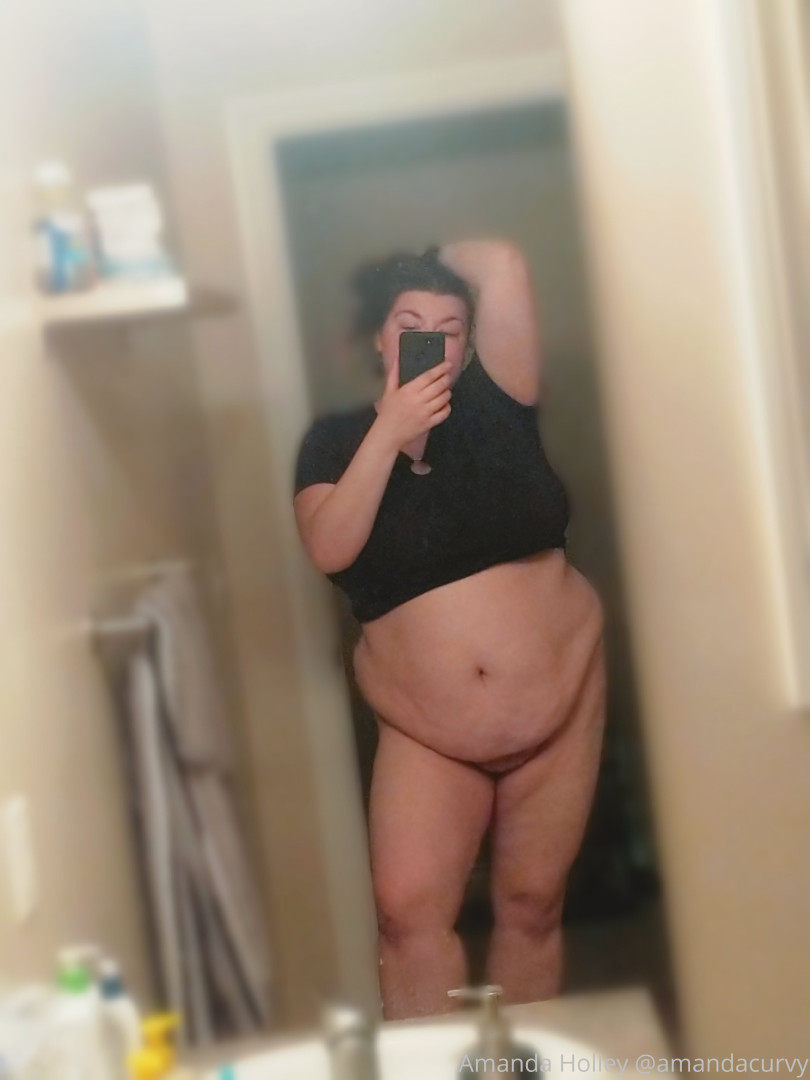 Photo by amandacurvy published on November 19,2023 12:49:09 - BestThots